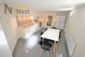 Photo 1- click for photo gallery